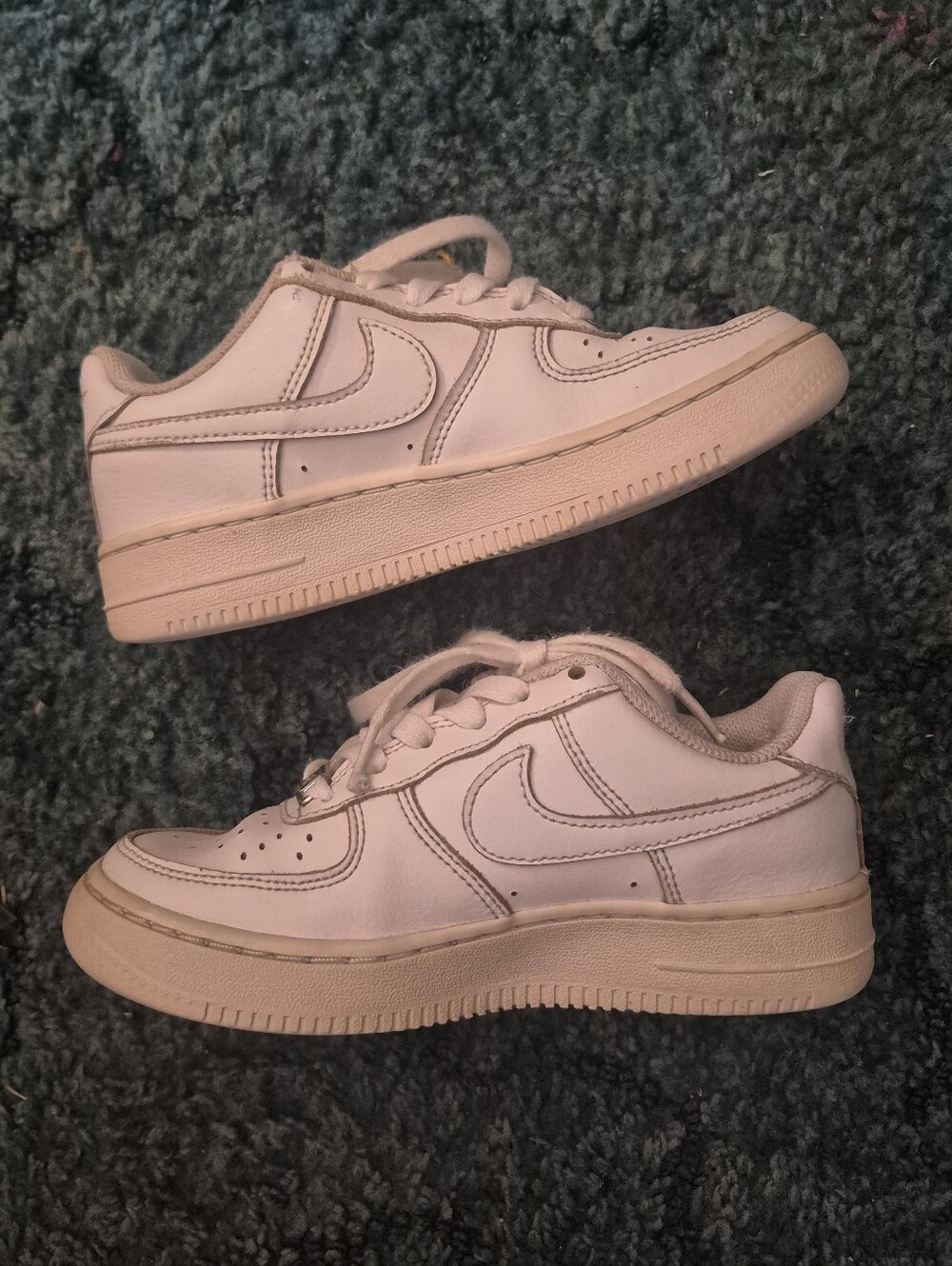 Nike Air Force 1 GS White Sneakers Youth 1 - Picture 7 of 15